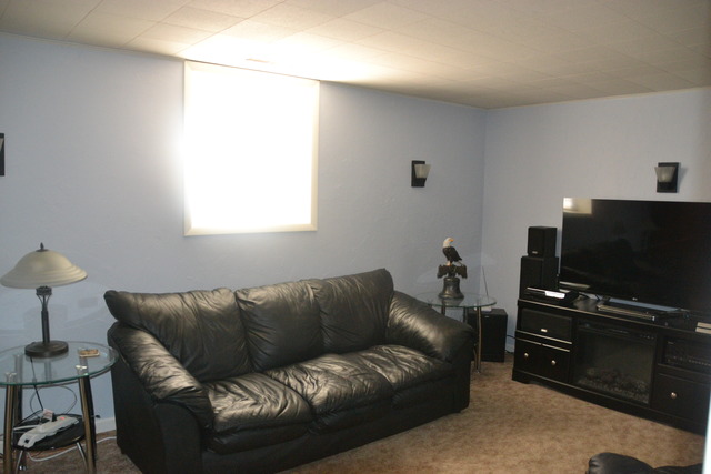 527 Devonshire St, Dixon, IL 61021 photo 14