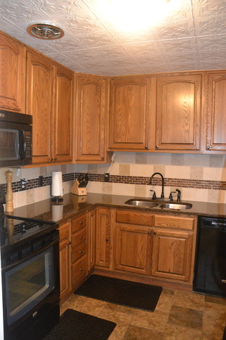 527 Devonshire St, Dixon, IL 61021 photo 5