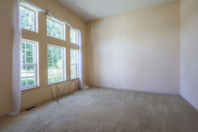 5908 Timber Trl, Plainfield, IL 60586 photo 2