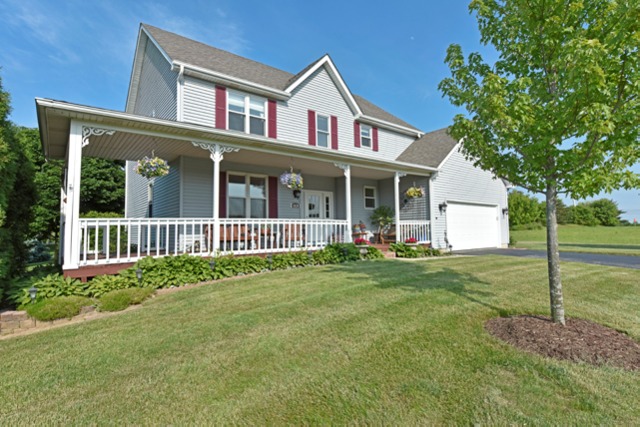 4420 Compton Ct, Winthrop Harbor, IL 60096 photo 1