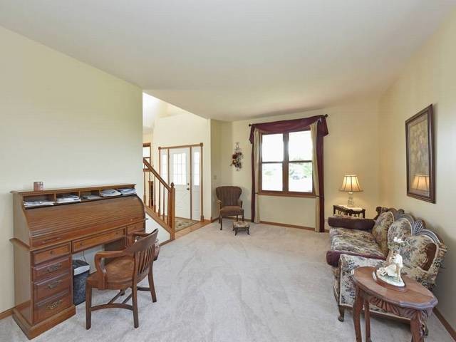 4420 Compton Ct, Winthrop Harbor, IL 60096 photo 3