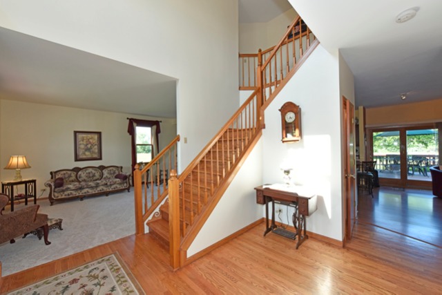 4420 Compton Ct, Winthrop Harbor, IL 60096 photo 16