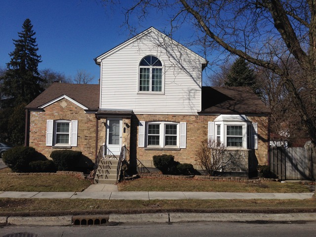 284 S Wolf Rd, Des Plaines, IL 60016 photo 1
