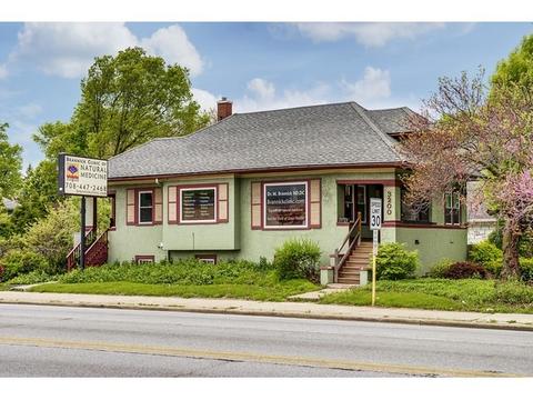 3200 Harlem Ave S, Riverside, IL 60546 photo 2