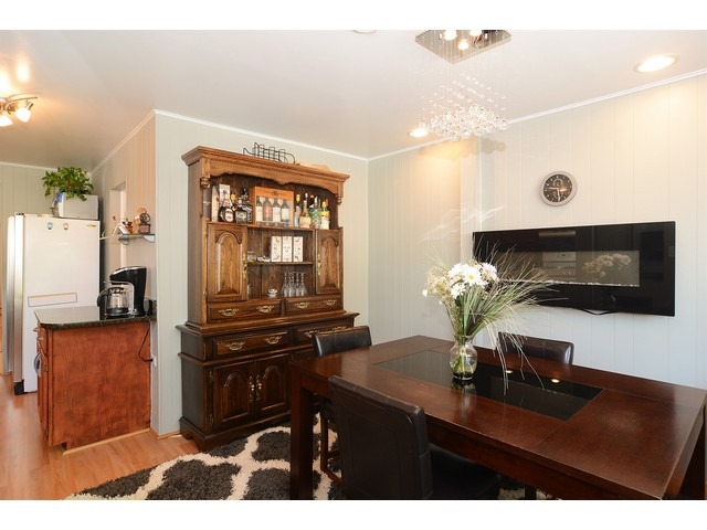  2116 W Berwyn Ave, Chicago, IL 60625 photo 10