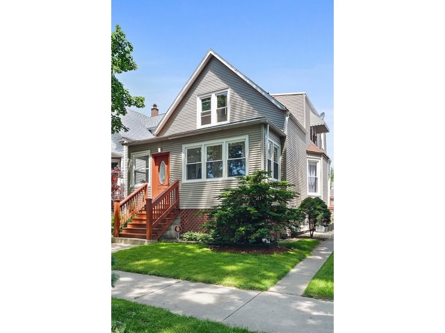  2116 W Berwyn Ave, Chicago, IL 60625 photo 24