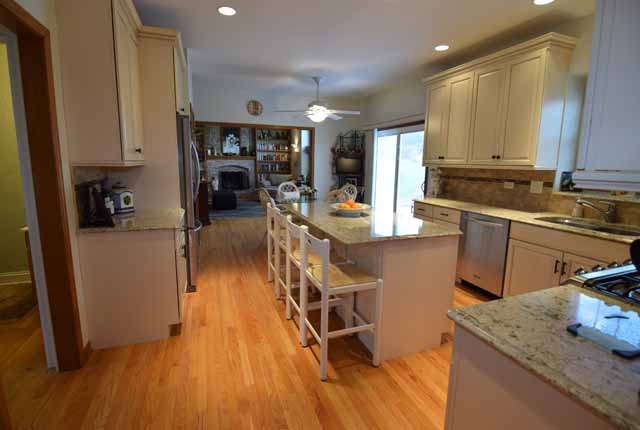 3510 Lakeview Dr, Algonquin, IL 60102 photo 6