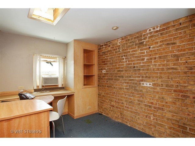 3902 Main St, Mchenry, IL 60050 photo 2