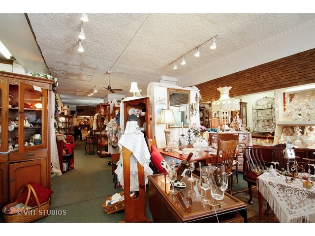 3902 Main St, Mchenry, IL 60050 photo 10