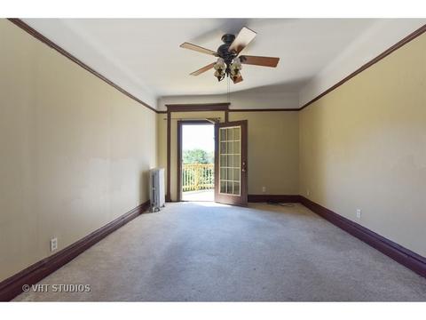 826 E Hyde Park Blvd #3, Chicago, IL 60615 photo 4