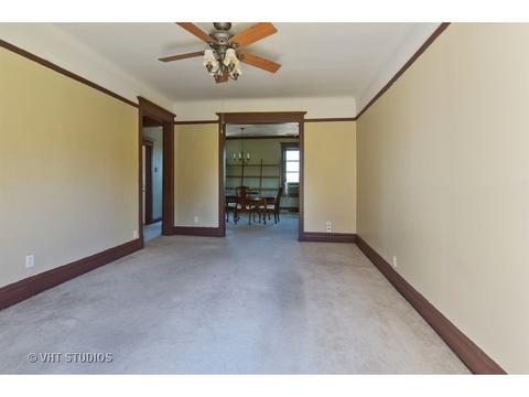 826 E Hyde Park Blvd #3, Chicago, IL 60615 photo 3