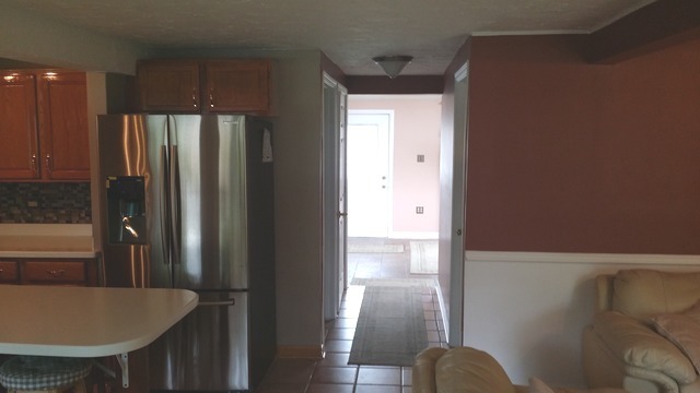 155 Pleasant St, Hoffman Estates, IL 60169 photo 10