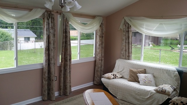 155 Pleasant St, Hoffman Estates, IL 60169 photo 15