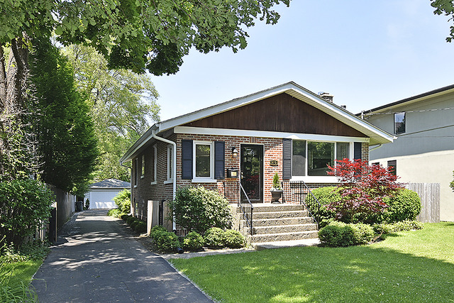 979 Willow Rd, Winnetka, IL 60093 photo 1