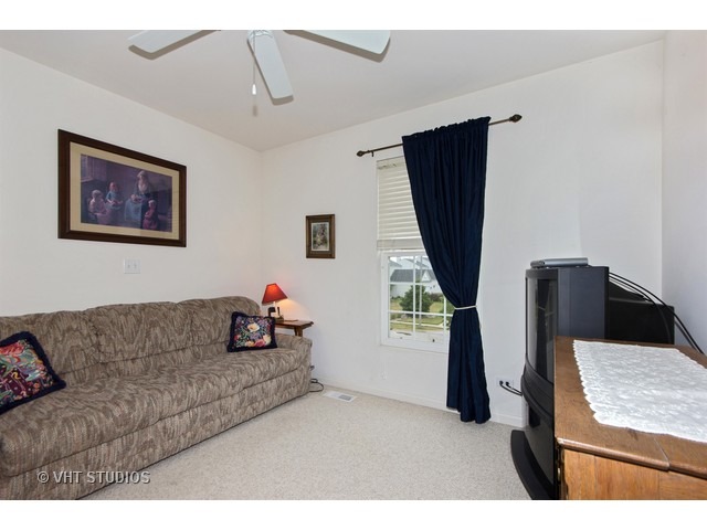 24265 Sheffield Ln, Plainfield, IL 60585 photo 13