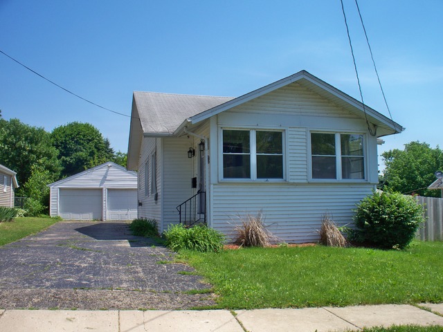 116 Case St, Montgomery, IL 60538 photo 1