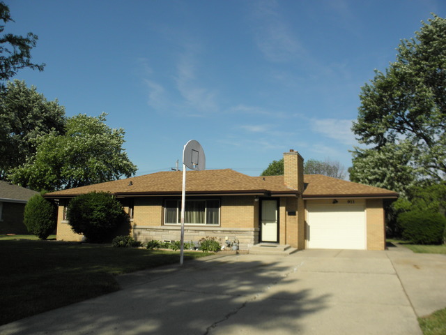 911 N Westminster Rd, Joliet, IL 60435 photo 1