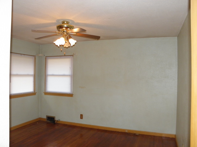 911 N Westminster Rd, Joliet, IL 60435 photo 18