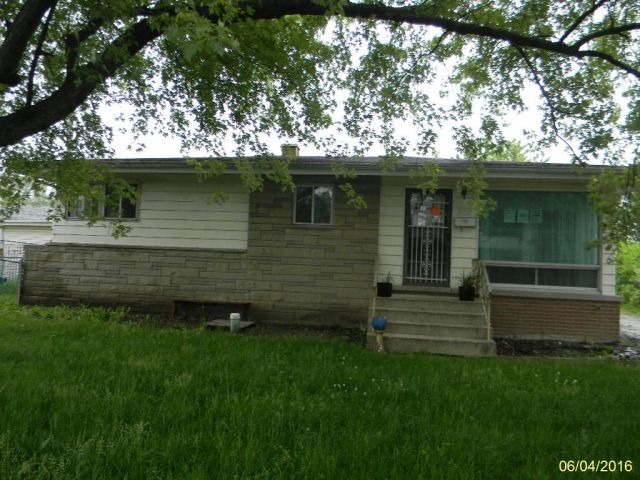 302 E Alden Dr, Addison, IL 60101 photo 1