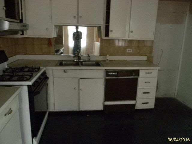 302 E Alden Dr, Addison, IL 60101 photo 4