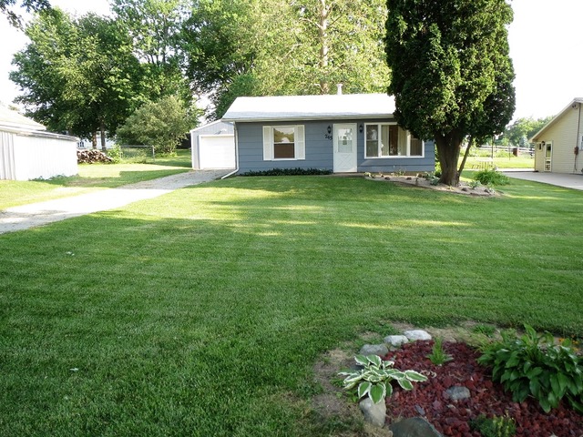 745 Harriet St, Dixon, IL 61021 photo 16