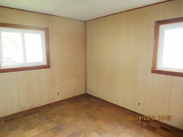 201 W 35th St, Steger, IL 60475 photo 7