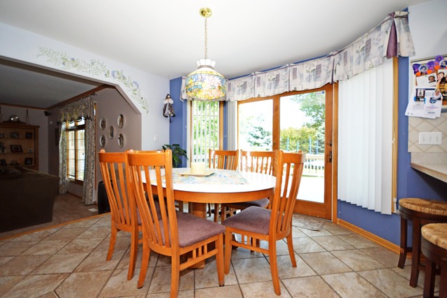 24262 Farmstead Ln, Plainfield, IL 60544 photo 9