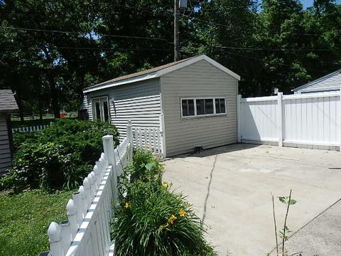 1235 Justine Dr, Kankakee, IL 60901 photo 7
