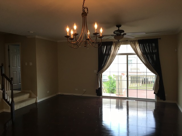 391 N Commerce St, Aurora, IL 60504 photo 7
