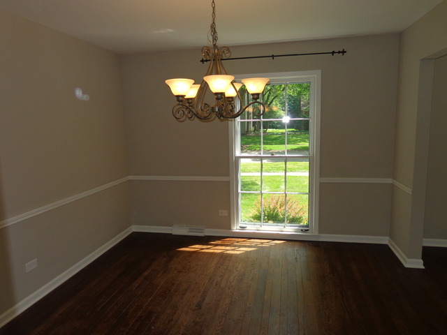 313 E 11th Ave, Naperville, IL 60563 photo 5