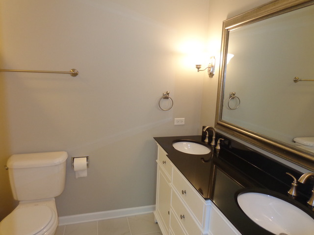 313 E 11th Ave, Naperville, IL 60563 photo 11