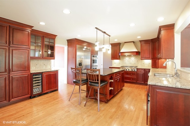 1107 Belter Dr, Wheaton, IL 60187 photo 5
