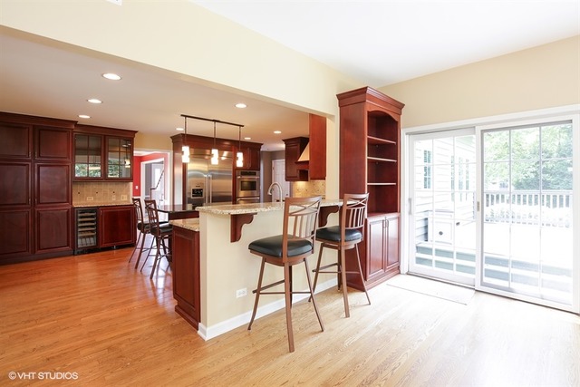1107 Belter Dr, Wheaton, IL 60187 photo 7
