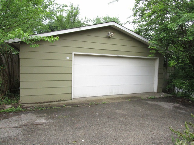 26063 W Rollins Rd, Ingleside, IL 60041 photo 3