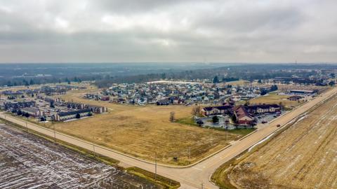 801 Etna Rd, Ottawa, IL 61350