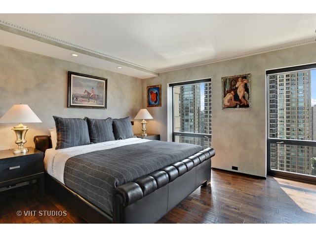 100 E Huron St #1502, Chicago, IL 60611 photo 8