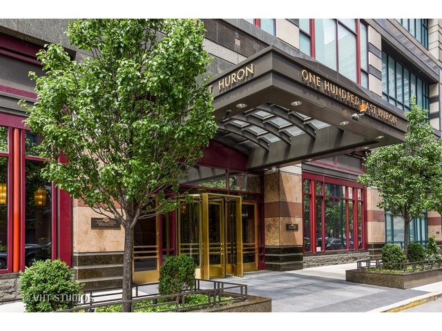 100 E Huron St #1502, Chicago, IL 60611 photo 1