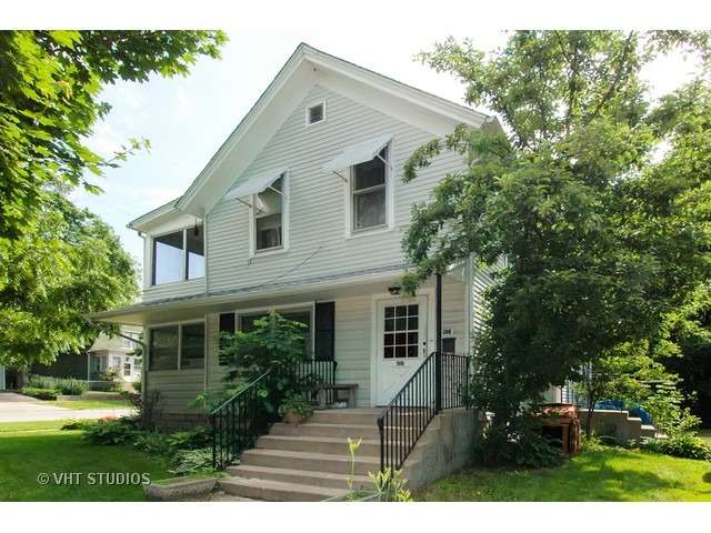 437 S State St, Elgin, IL 60123 photo 1