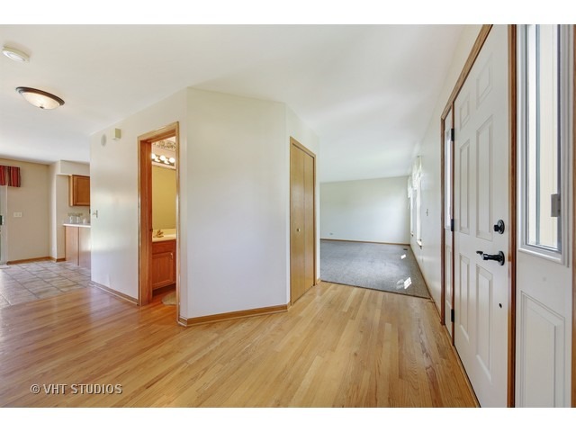 24852 Madison St, Plainfield, IL 60544 photo 10
