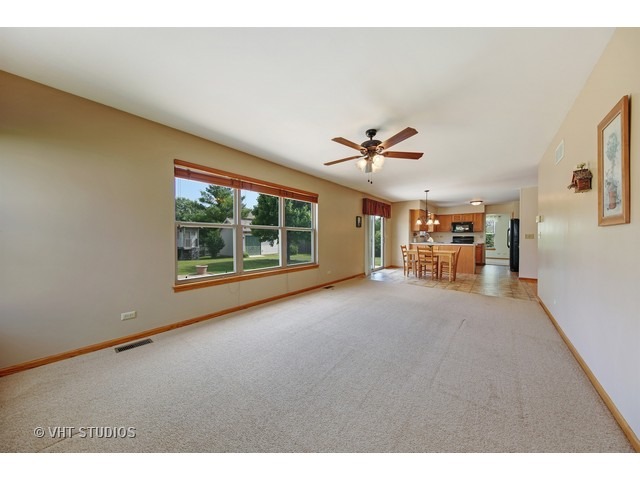 24852 Madison St, Plainfield, IL 60544 photo 3