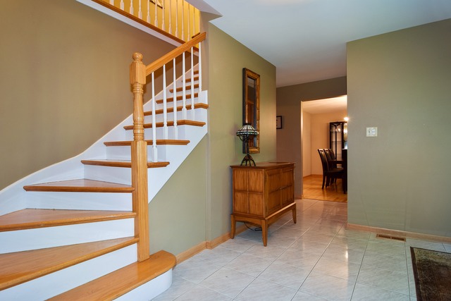 2931 Oaksbury Ct, Rolling Meadows, IL 60008 photo 3