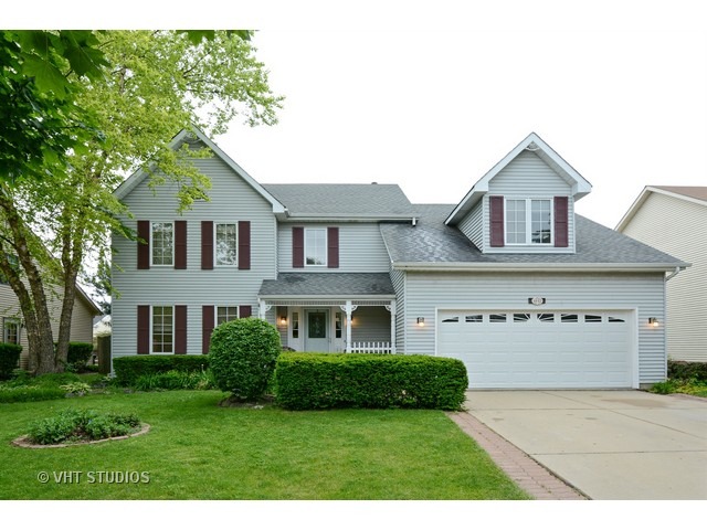 4885 Tarrington Dr, Hoffman Estates, IL 60010 photo 1