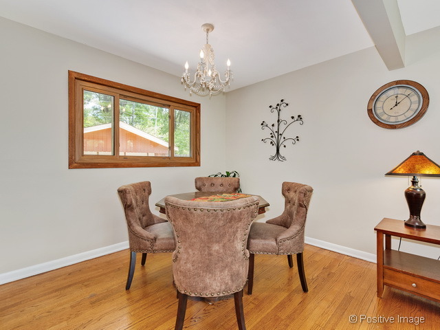 811 Cadillac Dr, Wheaton, IL 60187 photo 7