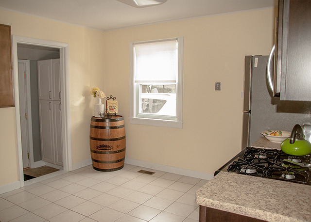 2304 Kirchoff Rd, Rolling Meadows, IL 60008 photo 9