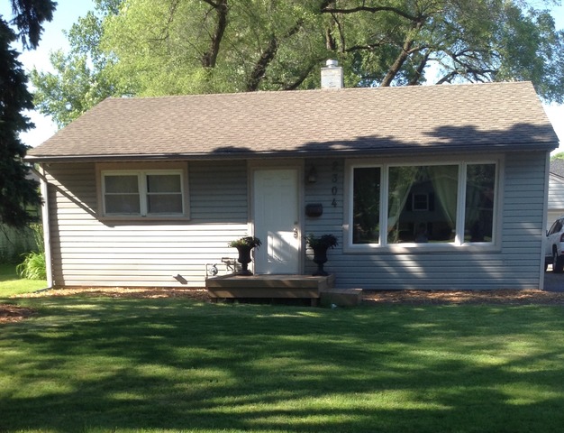2304 Kirchoff Rd, Rolling Meadows, IL 60008 photo 1