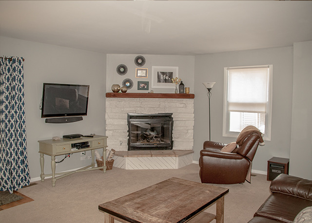 2304 Kirchoff Rd, Rolling Meadows, IL 60008 photo 11