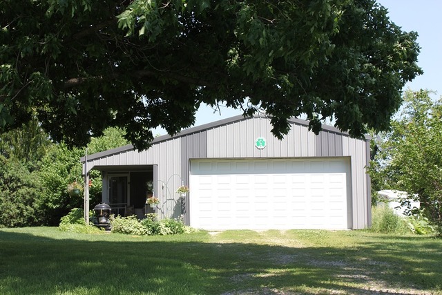 17530 Millard Rd, Morrison, IL 61270 photo 3