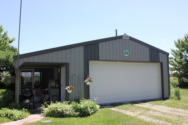 17530 Millard Rd, Morrison, IL 61270 photo 4