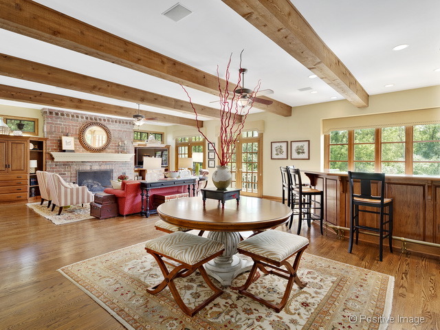 285 E Arboretum Cir, Wheaton, IL 60189 photo 7