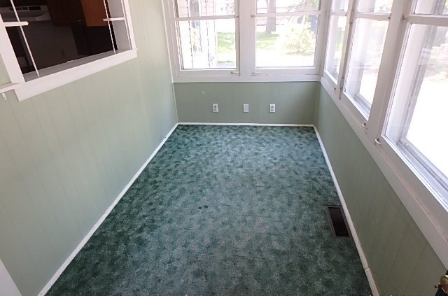18248 Walter St, Lansing, IL 60438 photo 3